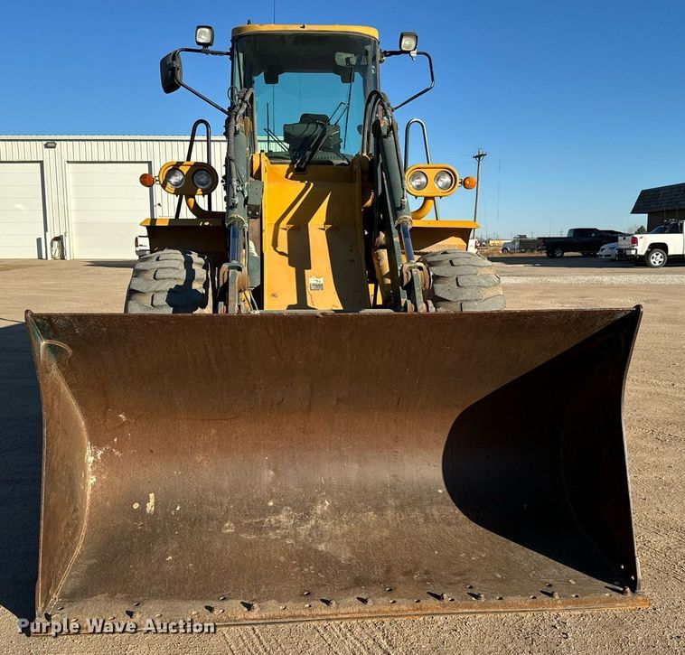 image for item GG9913 2000 Kawasaki 65TM  wheel loader