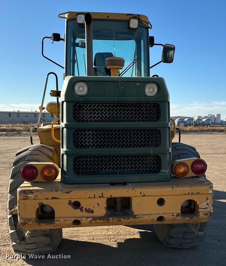 image for item GG9913 2000 Kawasaki 65TM  wheel loader