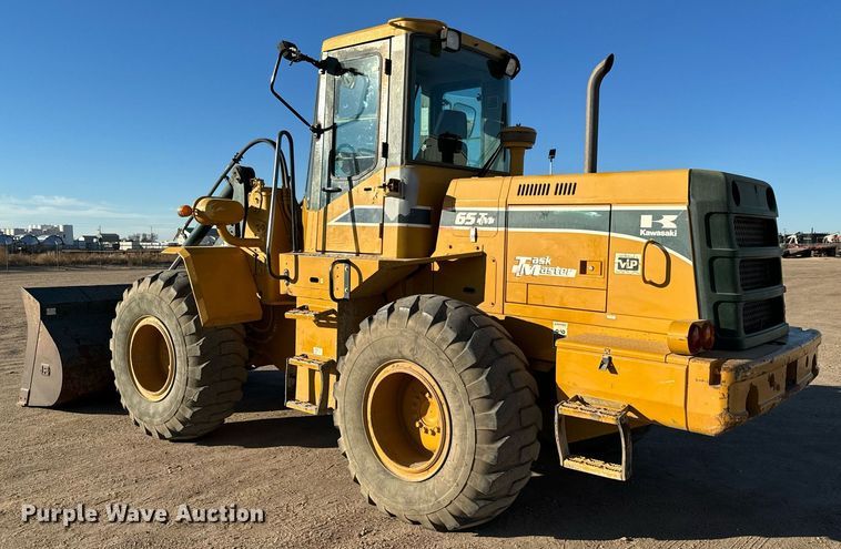 image for item GG9913 2000 Kawasaki 65TM  wheel loader
