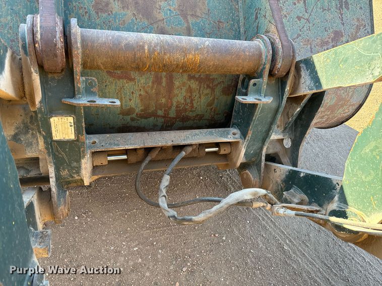 image for item GG9913 2000 Kawasaki 65TM  wheel loader