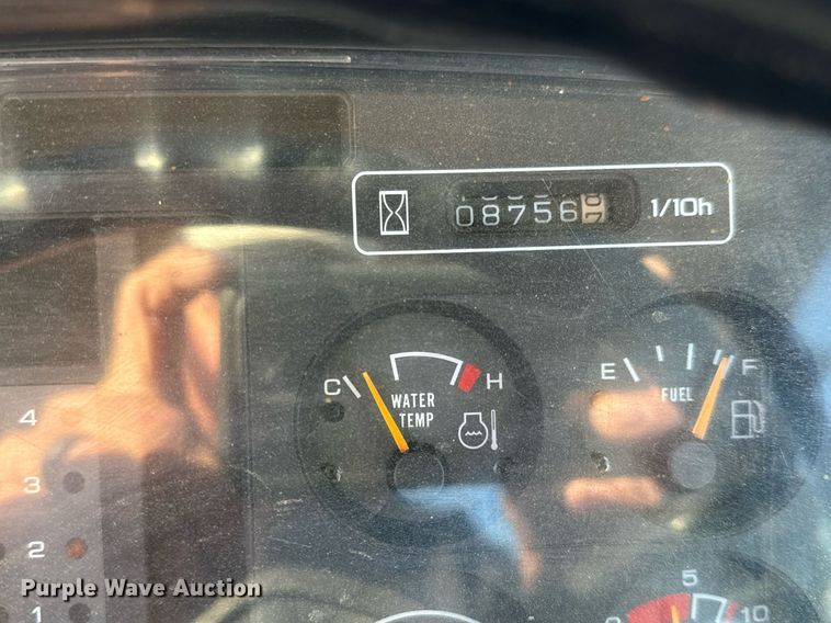 image for item GG9913 2000 Kawasaki 65TM  wheel loader