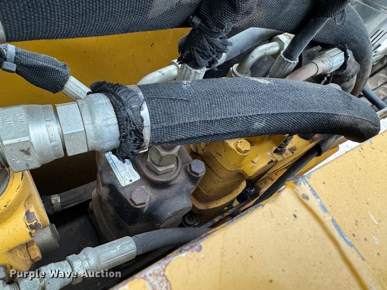 image for item GQ9222 2007 Vermeer D7X11 Series II  directional boring unit