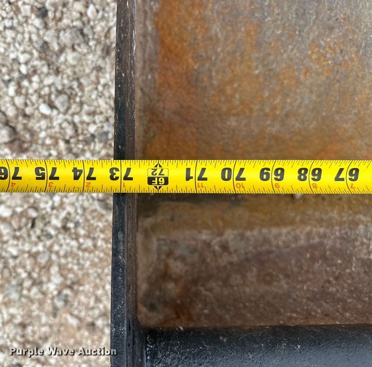 image for item IU9128 2003 Caterpillar 257  tracked skid steer loader