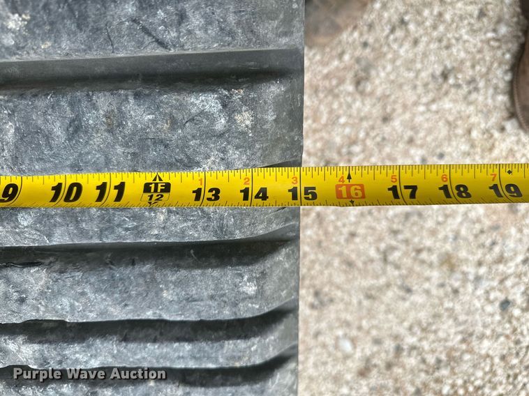 image for item IU9128 2003 Caterpillar 257  tracked skid steer loader