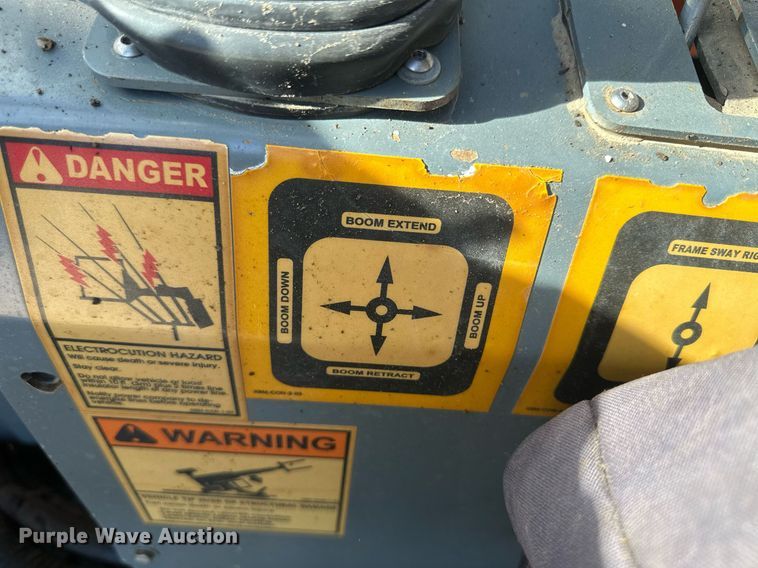 image for item IU9181 2007 Xtreme XRM1245  telehandler