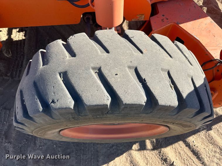 image for item IU9181 2007 Xtreme XRM1245  telehandler