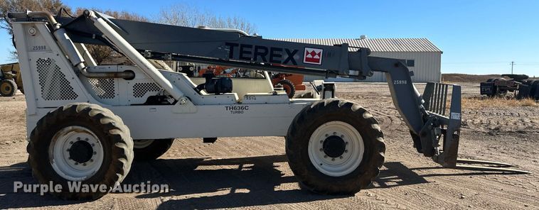 image for item IU9182 2003 Terex TH636C  telehandler