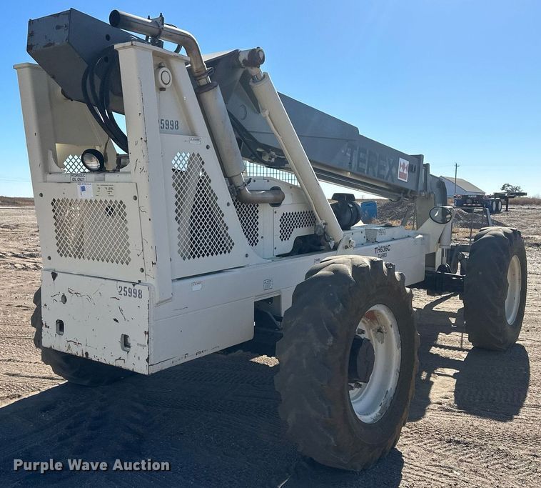 image for item IU9182 2003 Terex TH636C  telehandler