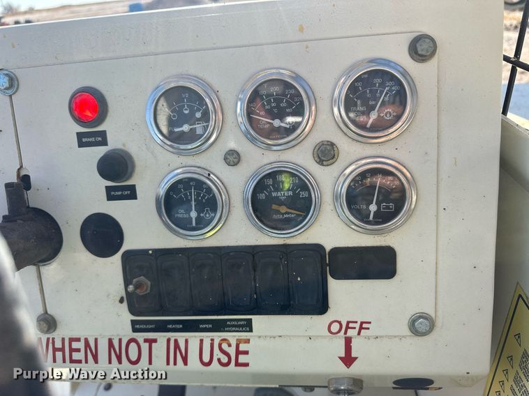 image for item IU9182 2003 Terex TH636C  telehandler