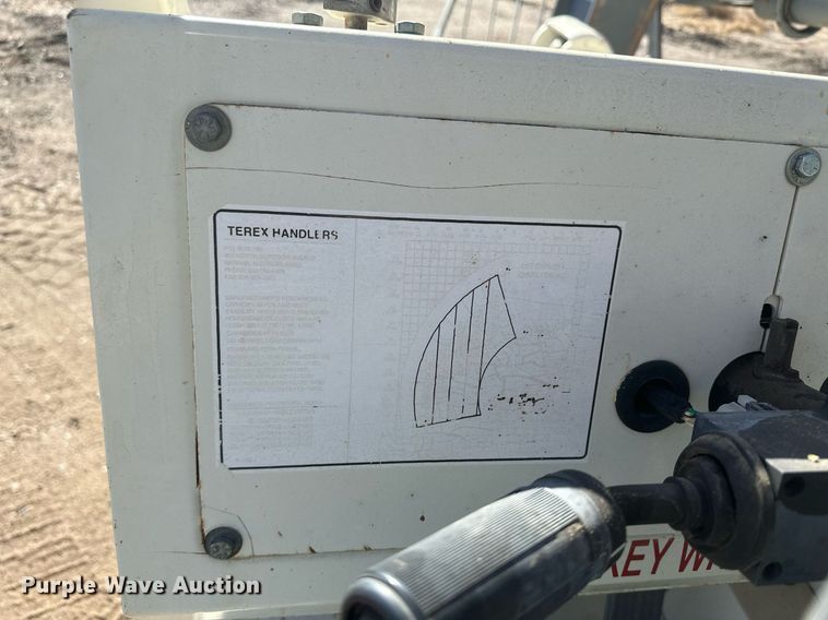 image for item IU9182 2003 Terex TH636C  telehandler