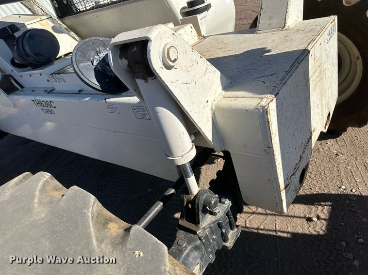 image for item IU9182 2003 Terex TH636C  telehandler