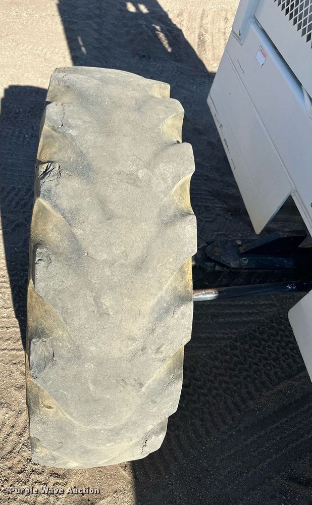 image for item IU9182 2003 Terex TH636C  telehandler