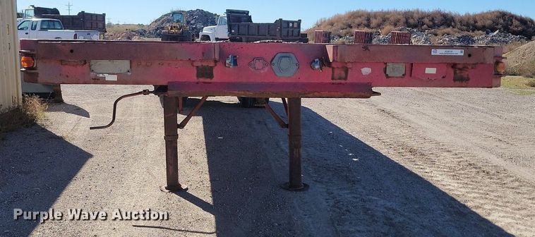image for item JG9731 1970 Transcraft  flatbed trailer