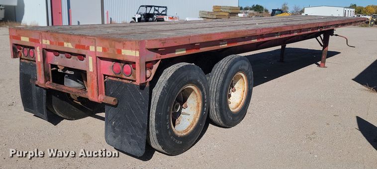 image for item JG9731 1970 Transcraft  flatbed trailer