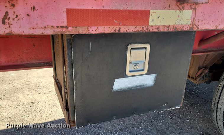 image for item JG9731 1970 Transcraft  flatbed trailer