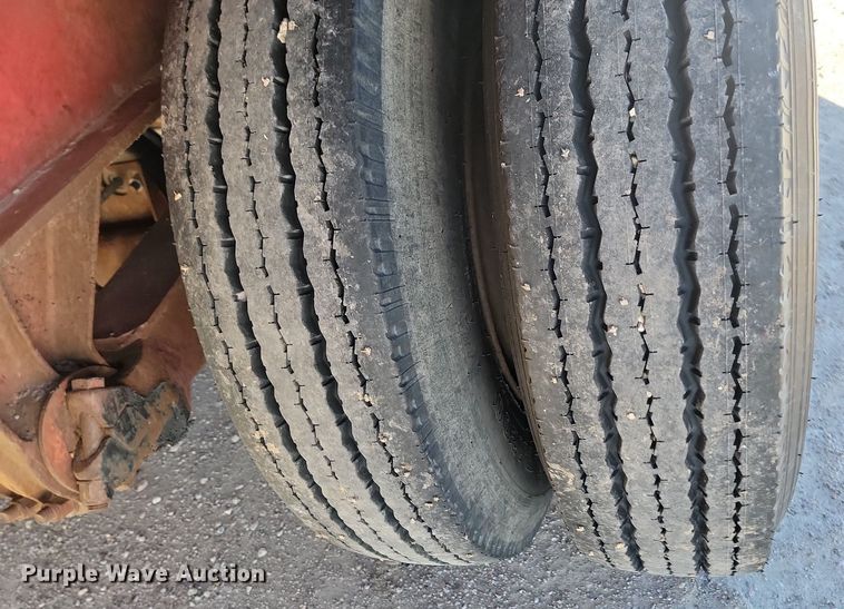 image for item JG9731 1970 Transcraft  flatbed trailer