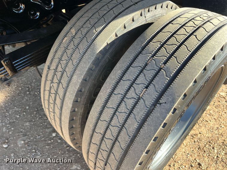 image for item JT9042 2015 Ford F550 Super Duty  bucket truck