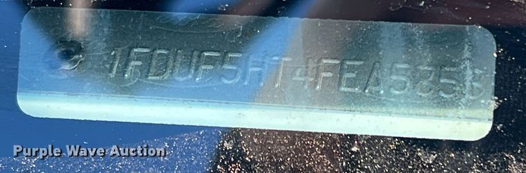 image for item JT9042 2015 Ford F550 Super Duty  bucket truck