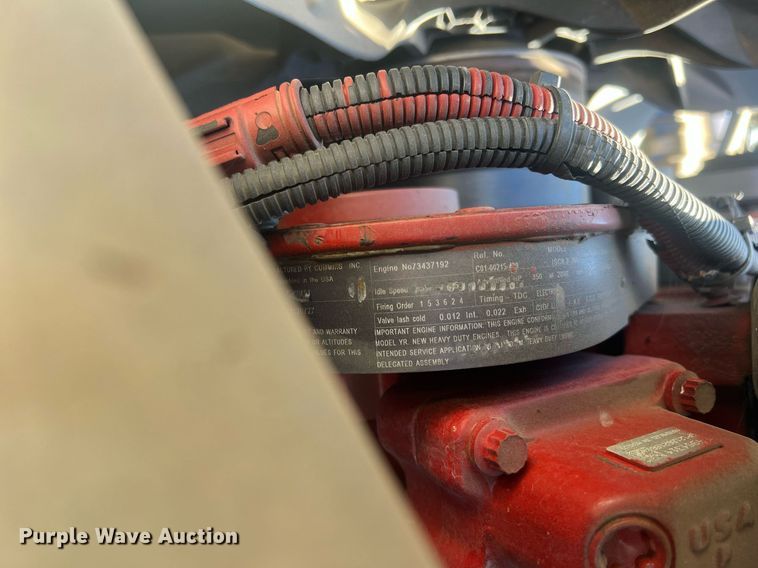 image for item JT9043 2013 Freightliner Business Class M2  chipper truck