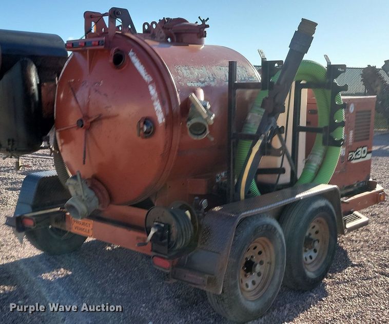image for item JW9568 Ditch Witch FX30  vacuum excavator