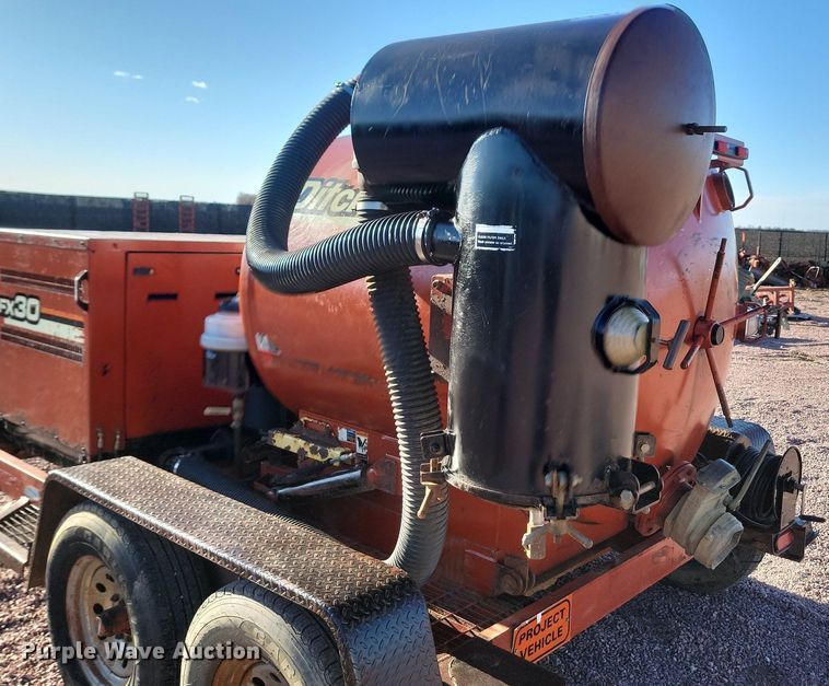 image for item JW9568 Ditch Witch FX30  vacuum excavator