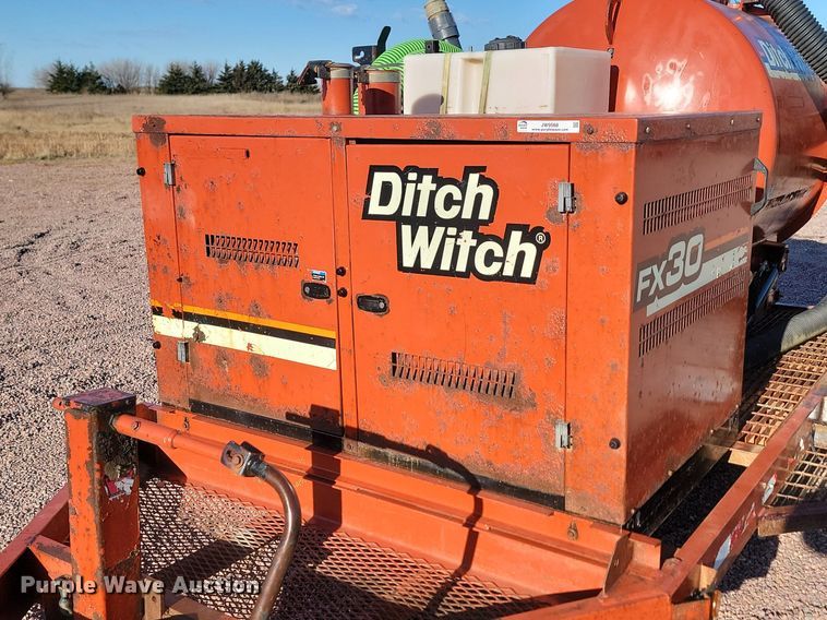 image for item JW9568 Ditch Witch FX30  vacuum excavator