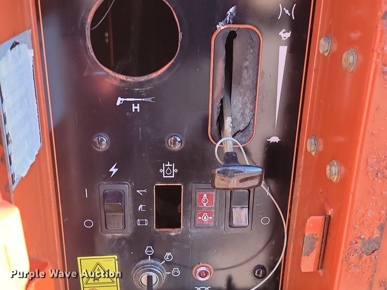 image for item JW9568 Ditch Witch FX30  vacuum excavator