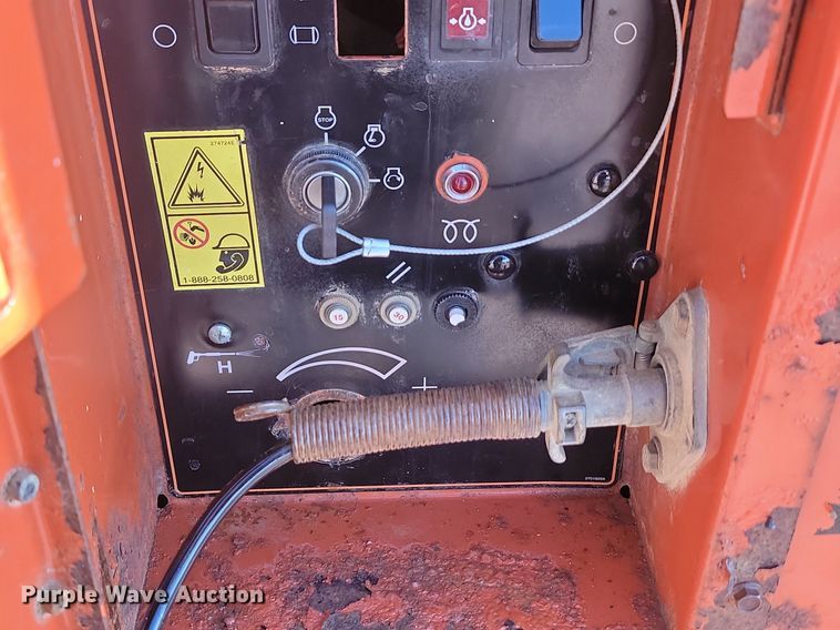 image for item JW9568 Ditch Witch FX30  vacuum excavator