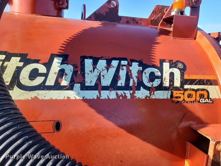 image for item JW9568 Ditch Witch FX30  vacuum excavator