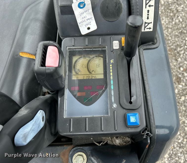 image for item KH9565 2014 John Deere 17D  mini excavator