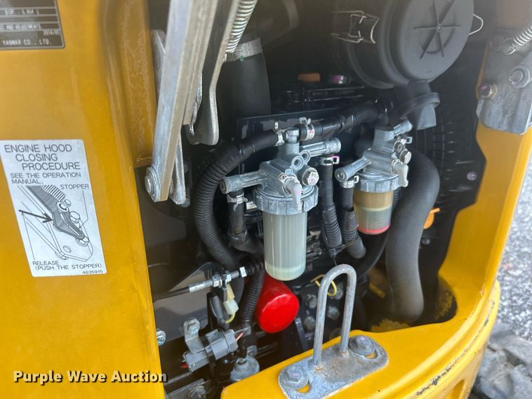 image for item KH9565 2014 John Deere 17D  mini excavator