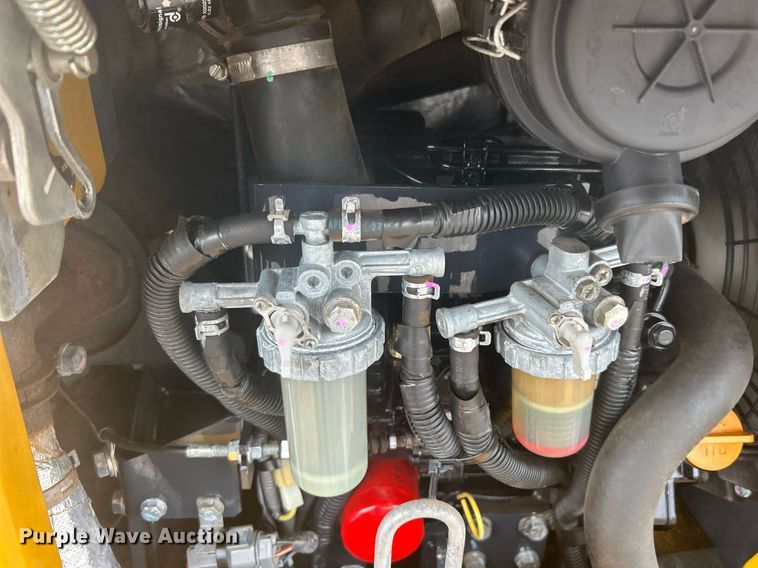 image for item KH9565 2014 John Deere 17D  mini excavator