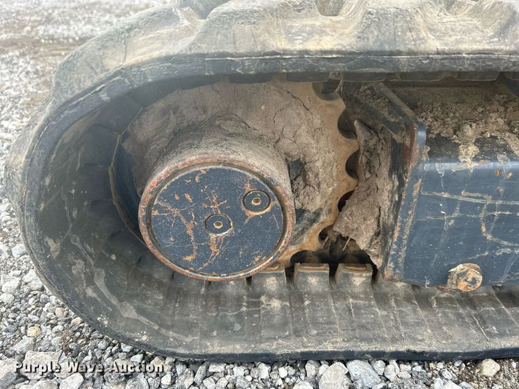 image for item KH9565 2014 John Deere 17D  mini excavator