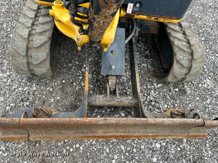 image for item KH9567 2014 John Deere 17D  mini excavator