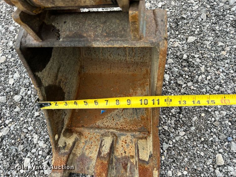 image for item KH9567 2014 John Deere 17D  mini excavator