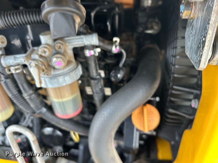 image for item KH9567 2014 John Deere 17D  mini excavator