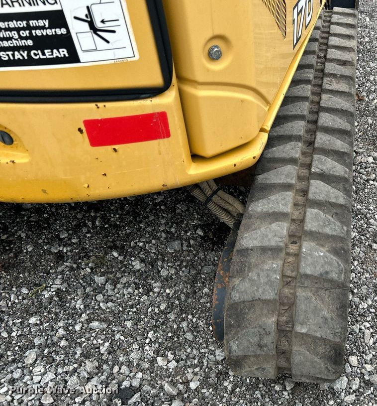 image for item KH9567 2014 John Deere 17D  mini excavator