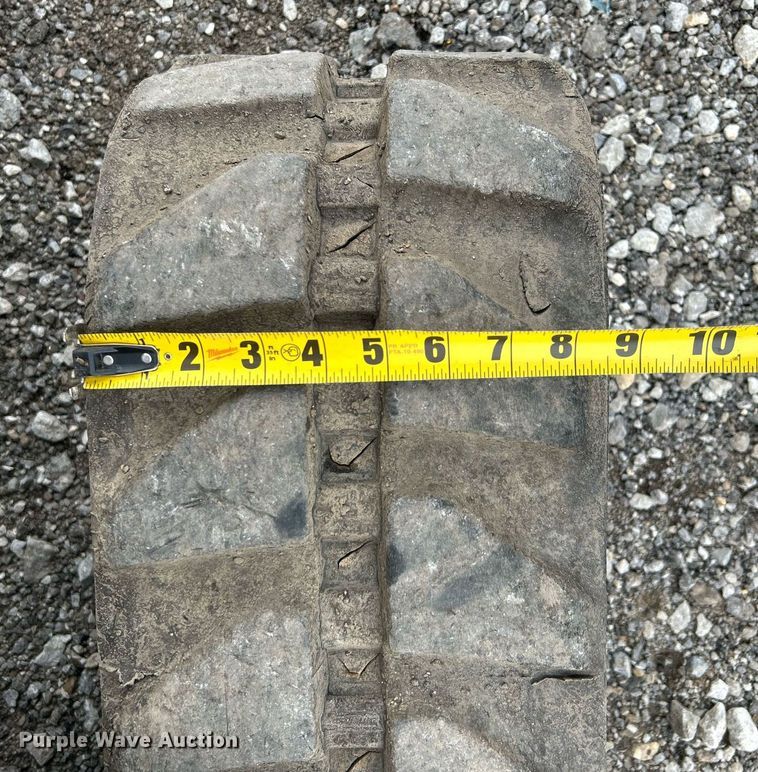 image for item KH9567 2014 John Deere 17D  mini excavator