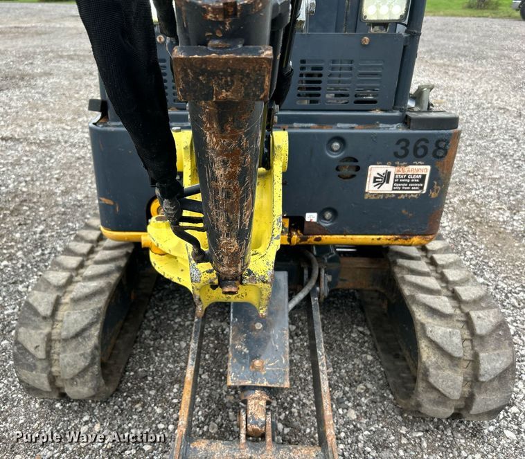 image for item KH9568 2014 John Deere 17D  mini excavator