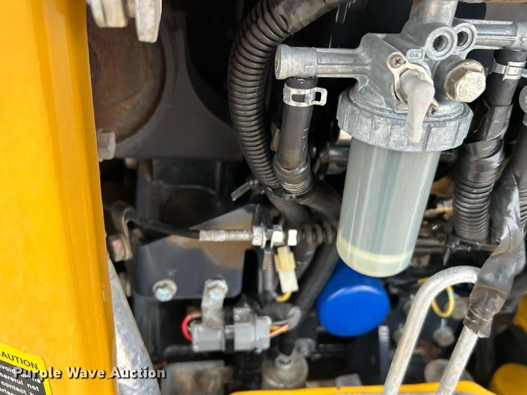 image for item KH9568 2014 John Deere 17D  mini excavator