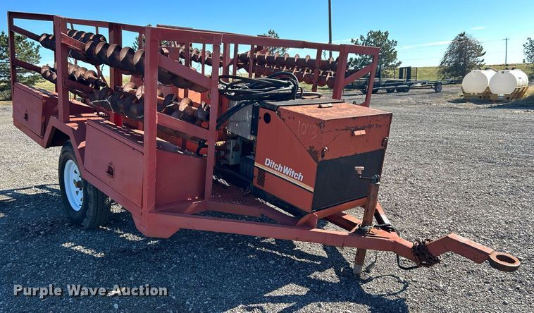 image for item KH9585 Ditch Witch 140 earth auger