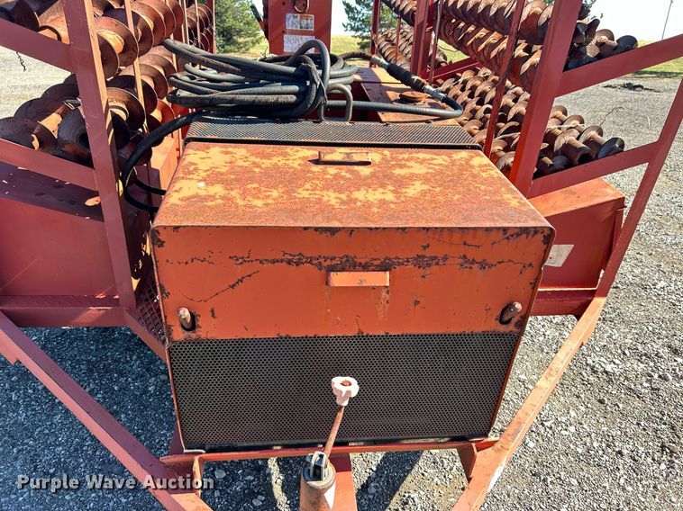 image for item KH9585 Ditch Witch 140 earth auger