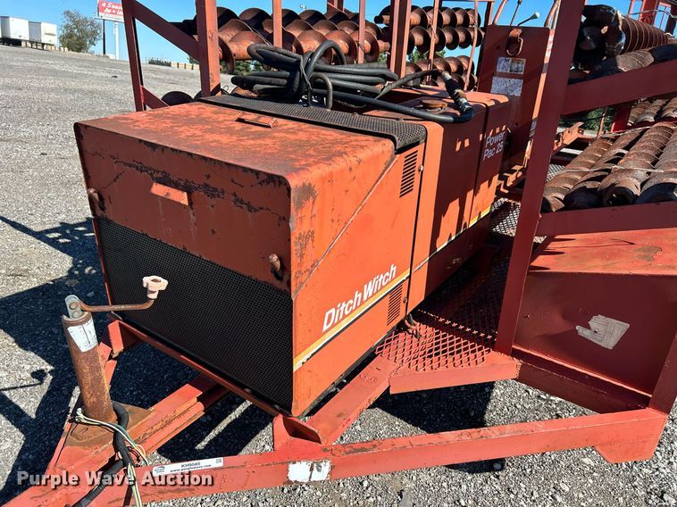 image for item KH9585 Ditch Witch 140 earth auger