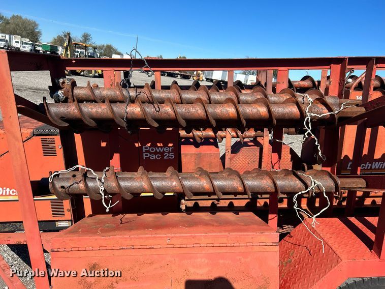 image for item KH9585 Ditch Witch 140 earth auger