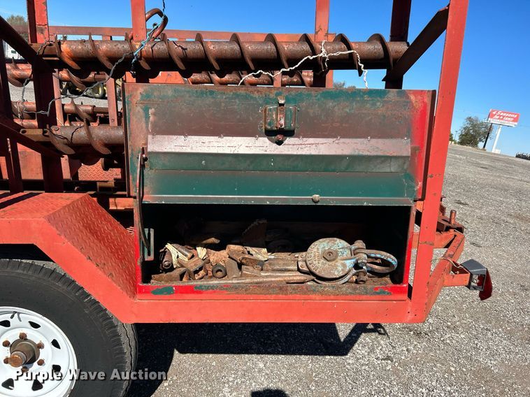 image for item KH9585 Ditch Witch 140 earth auger