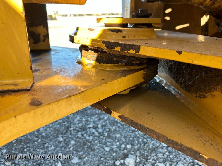 image for item KH9589 2005 Caterpillar  928G wheel loader