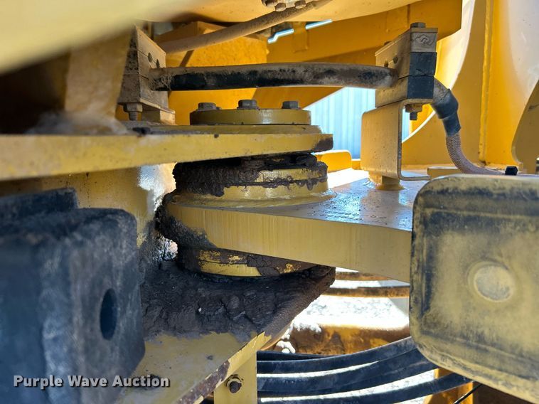 image for item KH9589 2005 Caterpillar  928G wheel loader