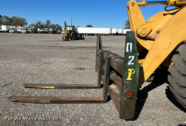 image for item KH9589 2005 Caterpillar  928G wheel loader