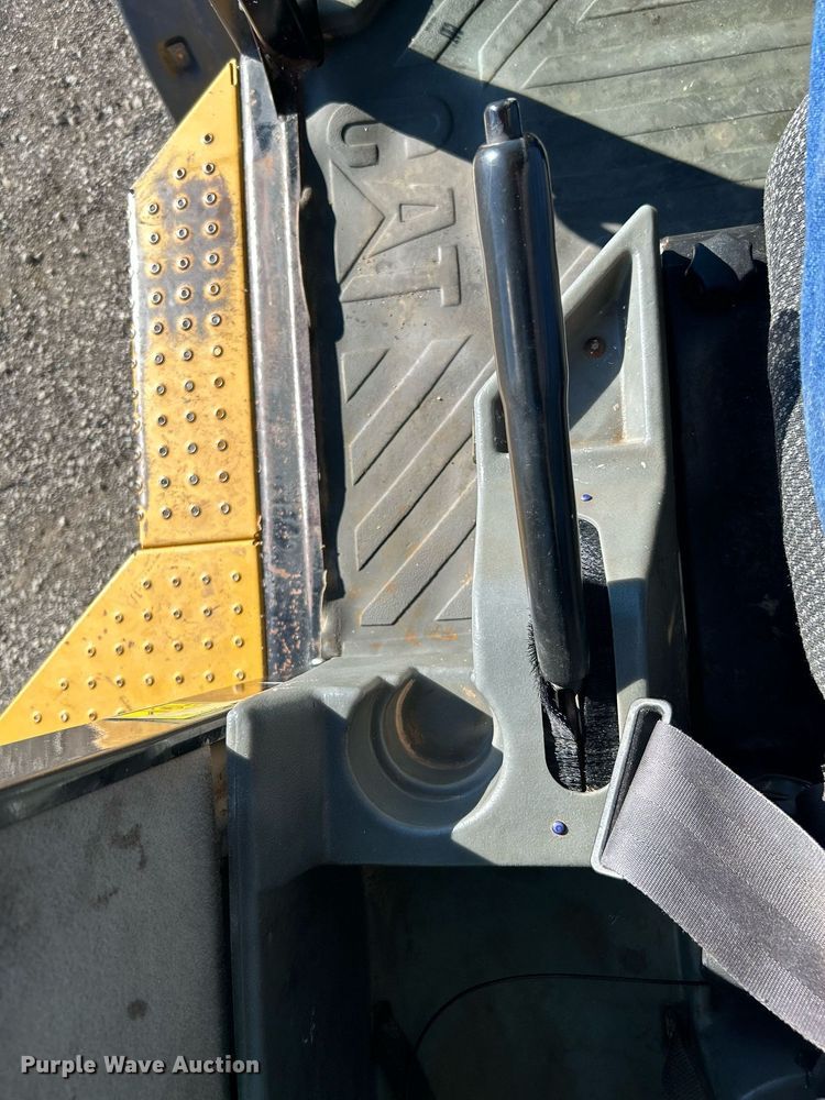 image for item KH9589 2005 Caterpillar  928G wheel loader