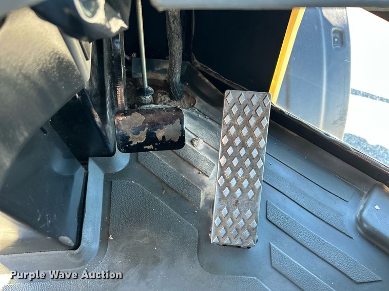 image for item KH9589 2005 Caterpillar  928G wheel loader